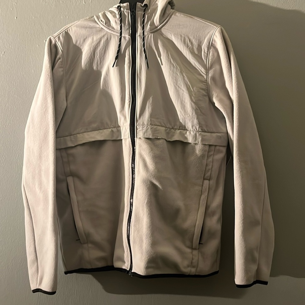 active jacket for men size small